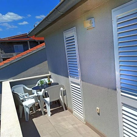 Apartmani Triva สปลิท ภายนอก รูปภาพ