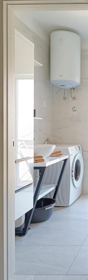 Apartmani Triva สปลิท ภายนอก รูปภาพ